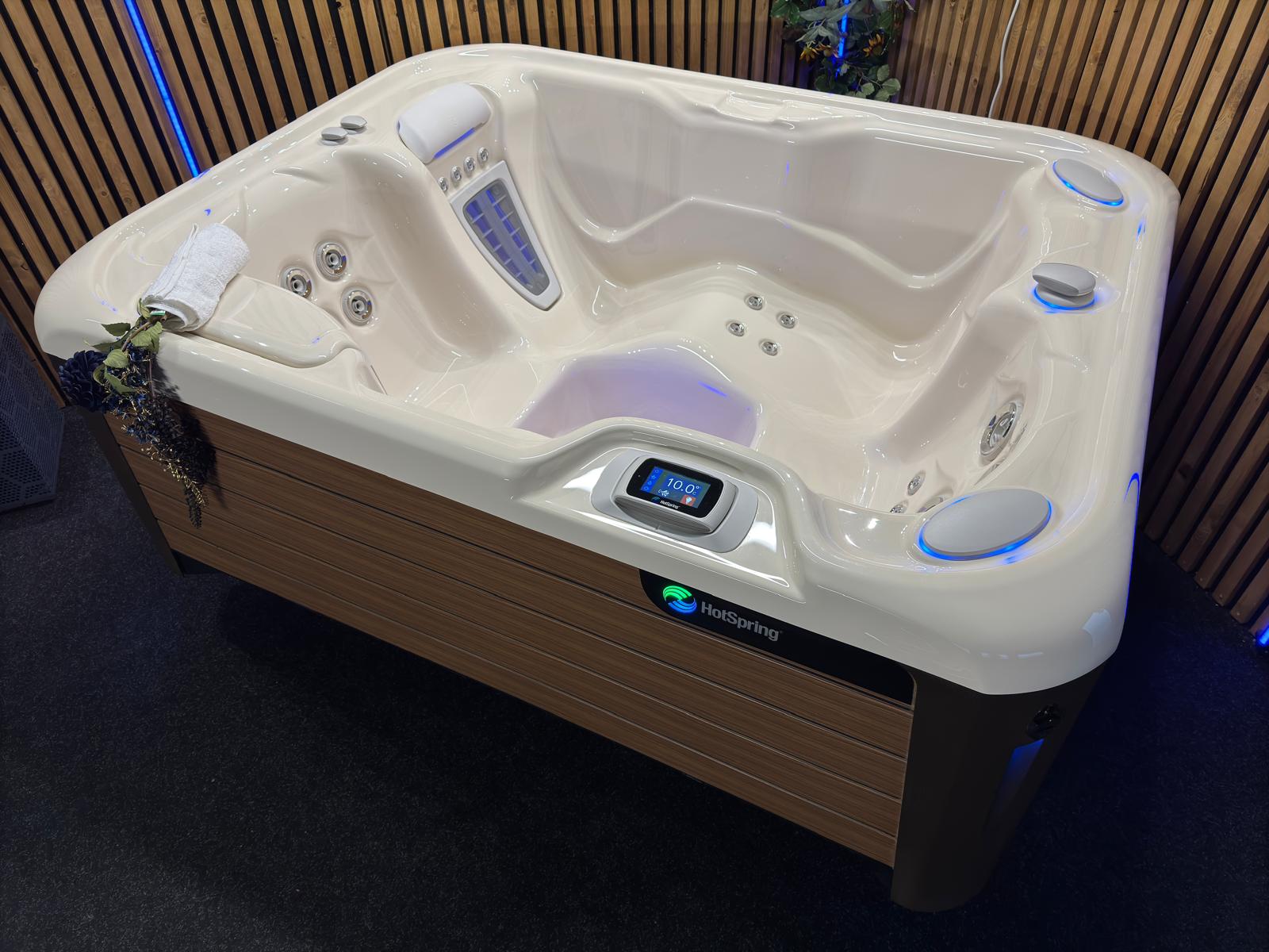 tweedehands jacuzzi